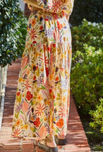 Load image into Gallery viewer, Floral Print Maxi Skirt
