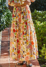 Load image into Gallery viewer, Floral Print Maxi Skirt
