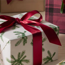 Load image into Gallery viewer, Frasier Fir Fragrance Wrapping Paper
