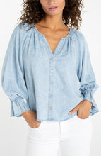 Load image into Gallery viewer, 3/4 Sleeve Blouse
